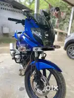 Pulsar 220