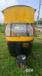 Food container vehicle very good condition orjent sell location bilkon