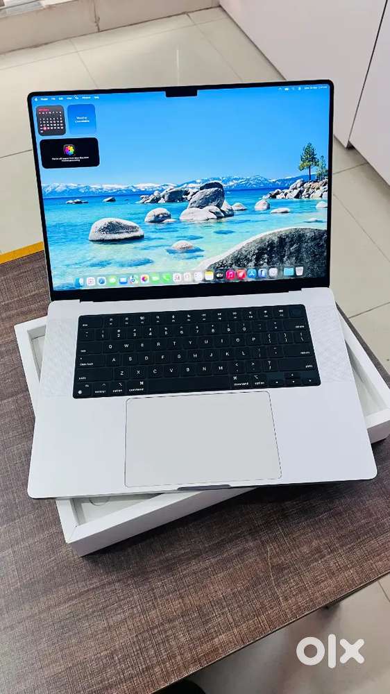 MacBook Pro M3 Pro 16 inch (18/512gb SSD) 90% battery health