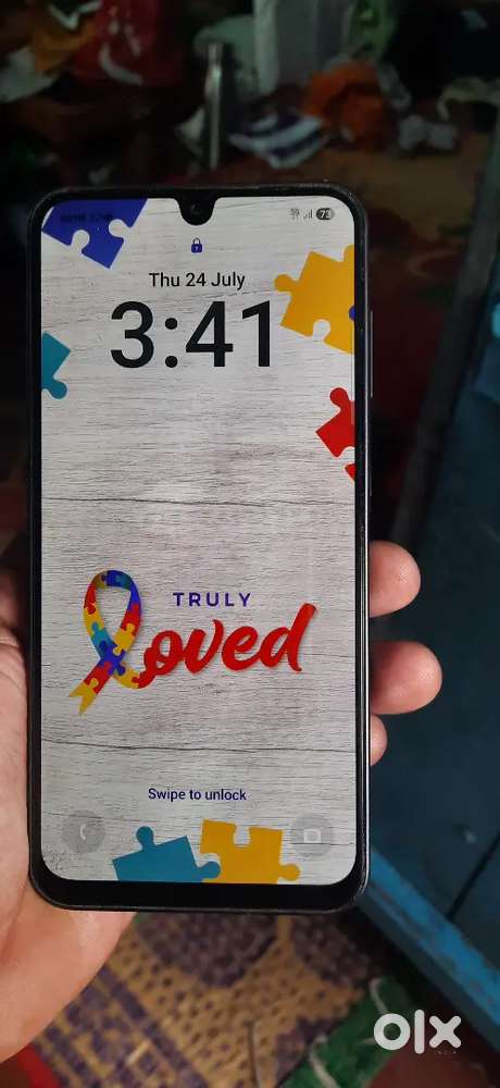 A25  8GB 256GB. (2025 MODEL)