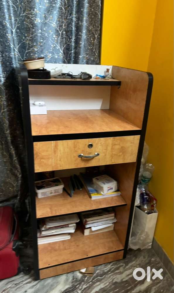 Writting table