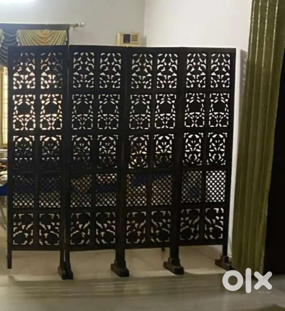 Wooden room divider