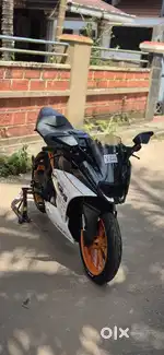 KTM RC 390 [2016]