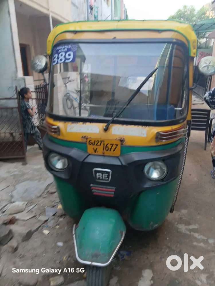 Good condition 4 stock sale starts aute cng riksha rc book available