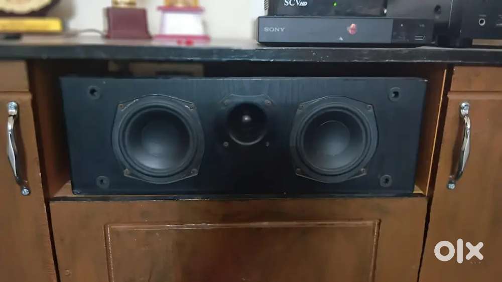 Klipcsh center speaker kv 1