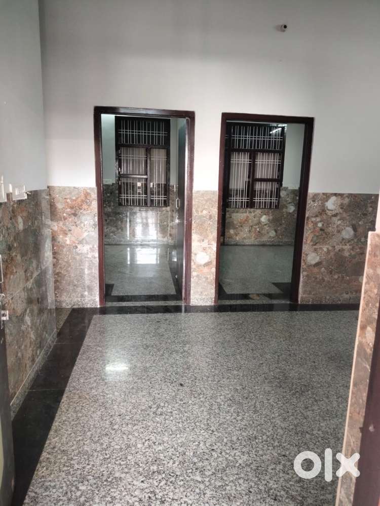 2 bhk for small family