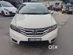 Honda City V MT Exclusive, 2013, Petrol