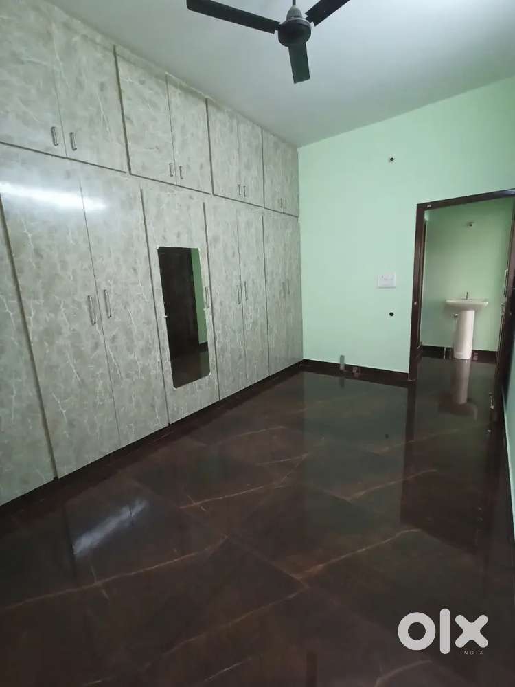 Spacious 2 BHK Portion for Rent – Independent House, Chikkaballapur