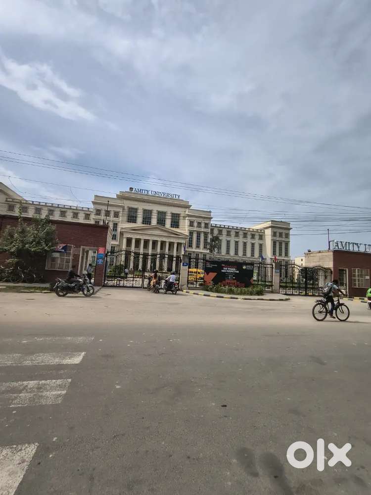 Plot near amity university gate no 3