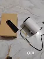 Full HD PROJECTOR ANDROID 2GB brand new