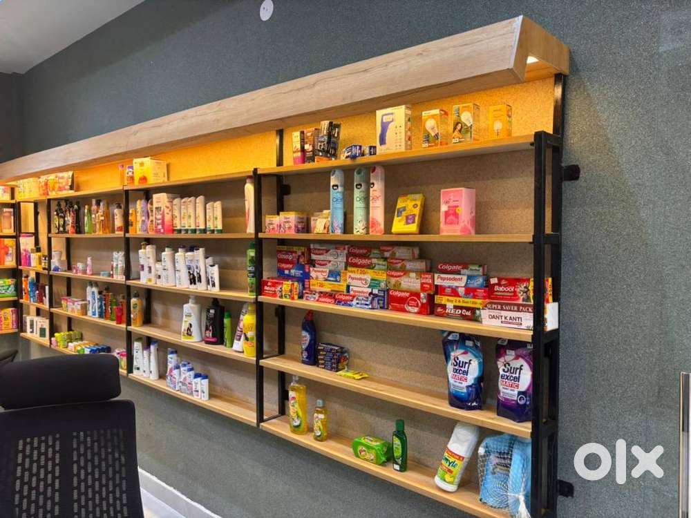 Anchor Cum Influencer