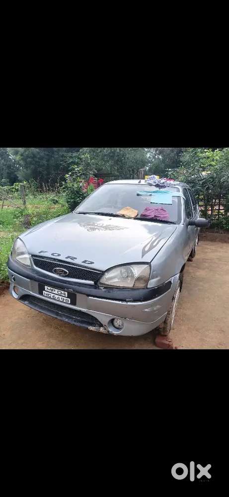 Ford Ikon 2005Petrol 80000 Km Driven