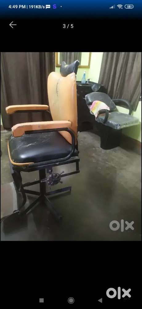 Chair for parlour