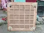 Carrom board
