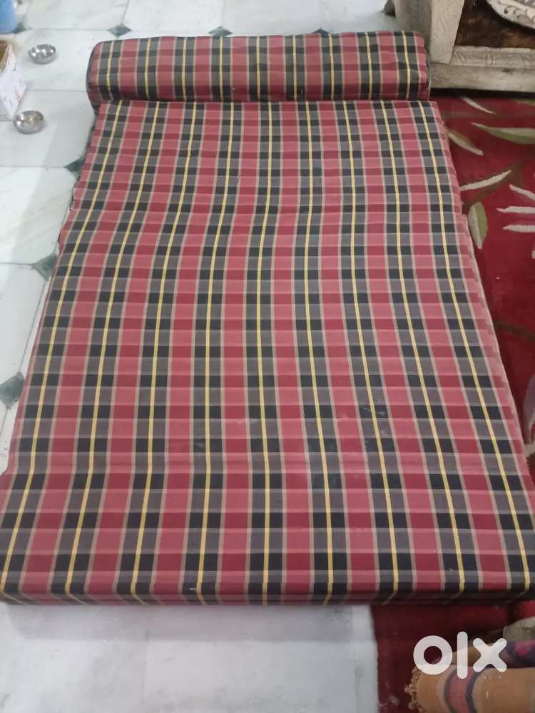Foldable sofa bed  4 × 6 foot