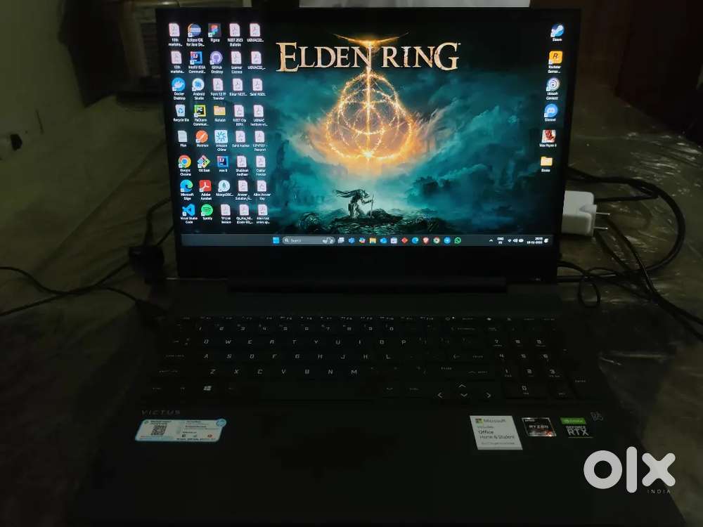 HP VICTUS GAMING LAPTOP