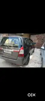 Toyota Innova 2013 Diesel 137000 Km Driven