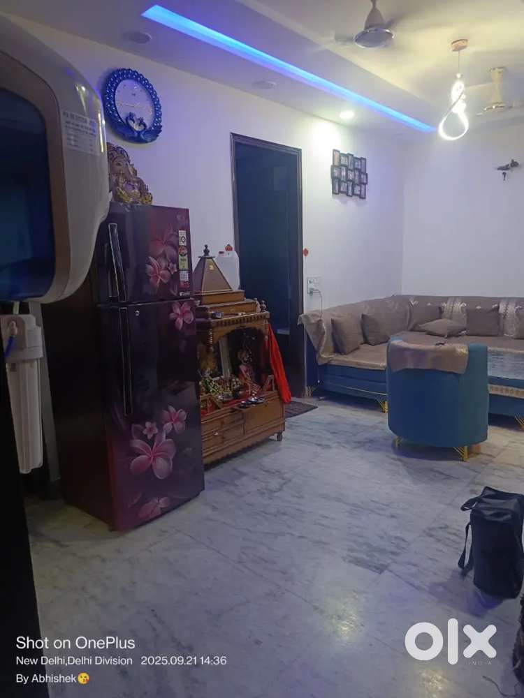 Rohini sector 28 uper ground floor park face lift parking