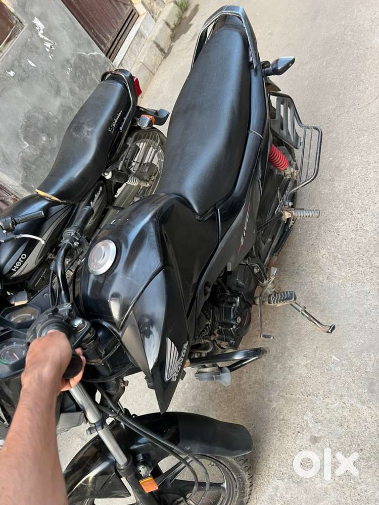 honda livo bilkul okh condition aa koi v problem ni aa