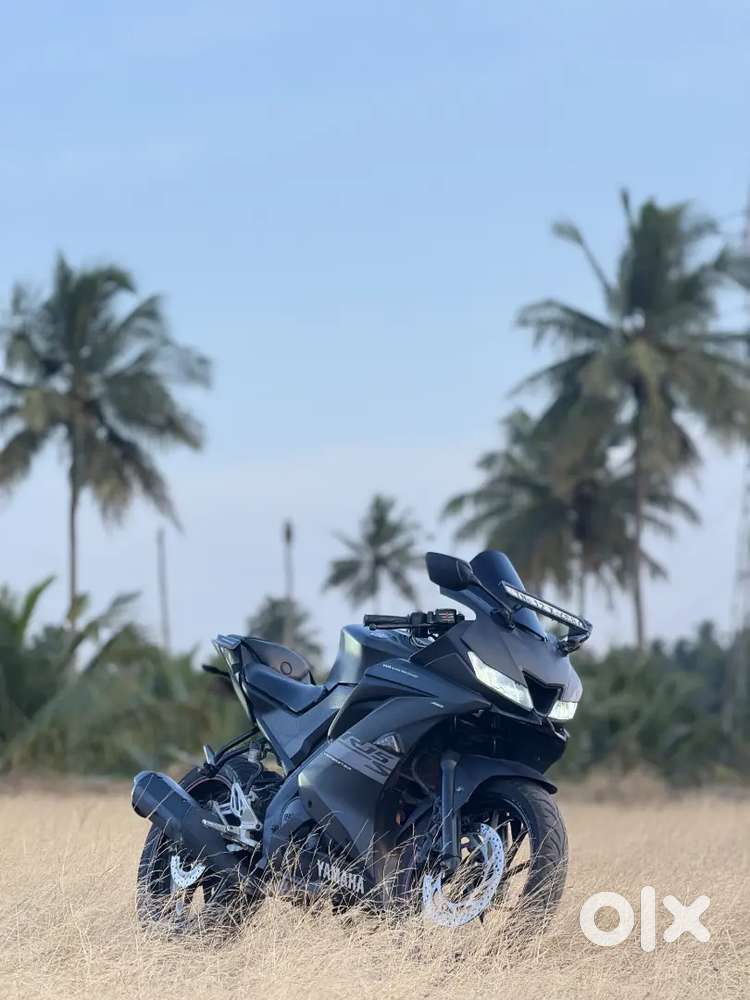 R15 V3 bs4 black
