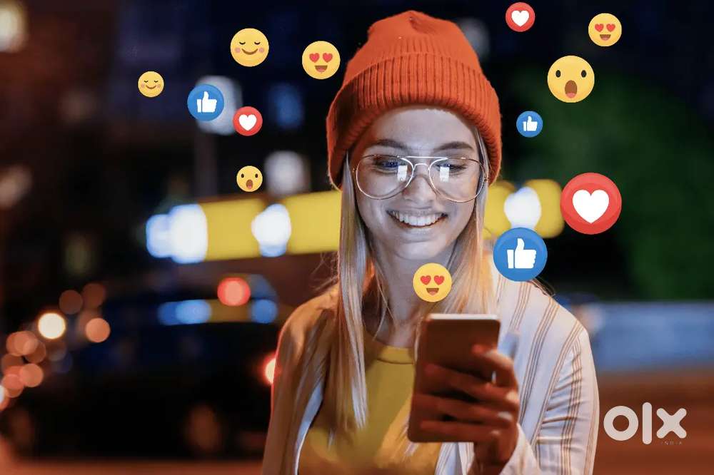 Female Social Media & Sales Manager  Work From Home