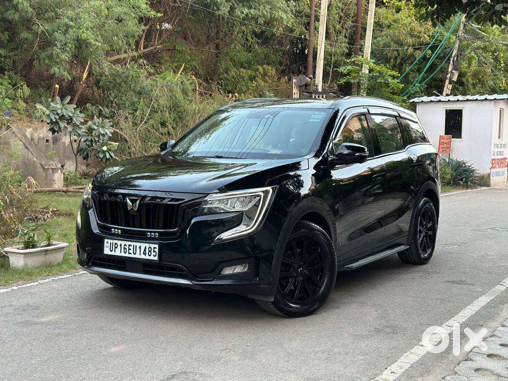 Mahindra XUV700 2.0 AX 7 Petrol AT Luxury Pack Str, 2025, Petrol