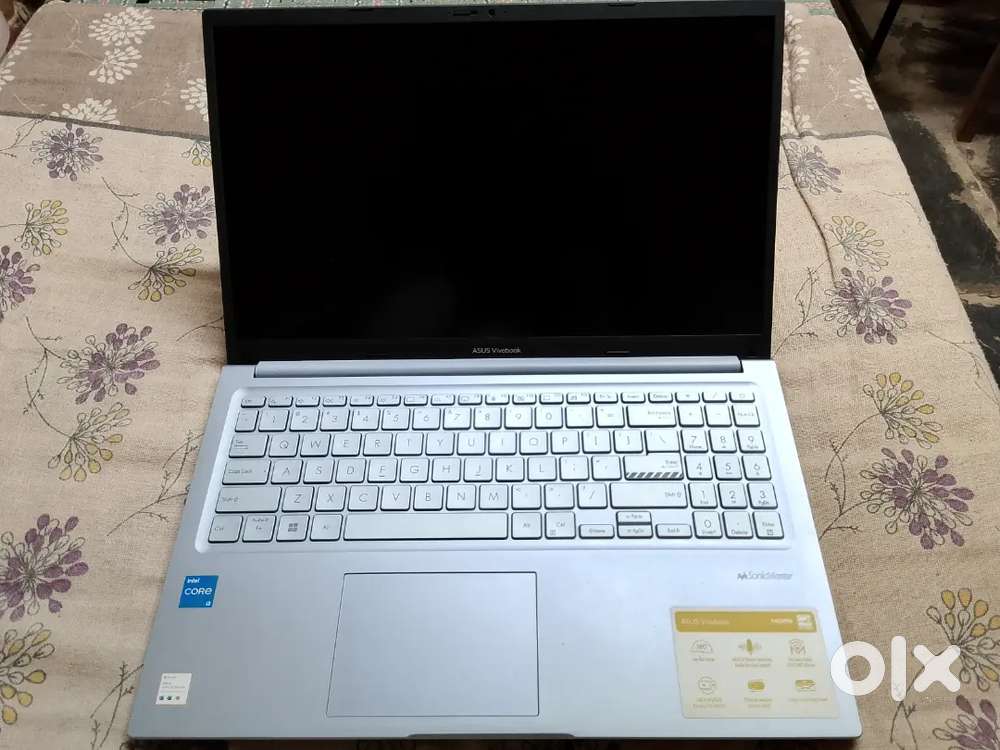 Asus vivobook 15