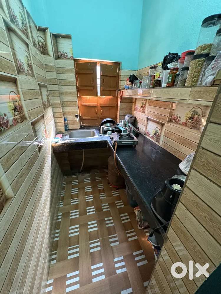 Need 1 flatmate for 2bhk flat 2200 each without electricity bill