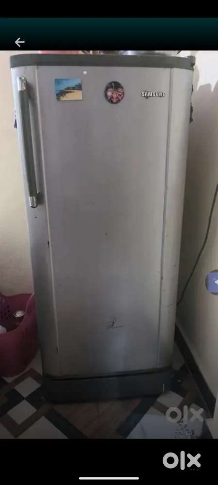 Good condition good hai fridge