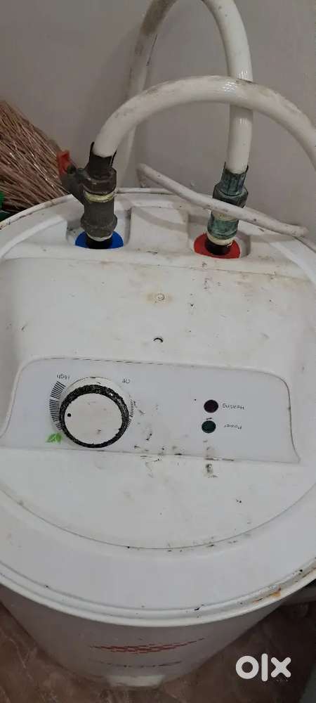 Geyser/ water heater - big size