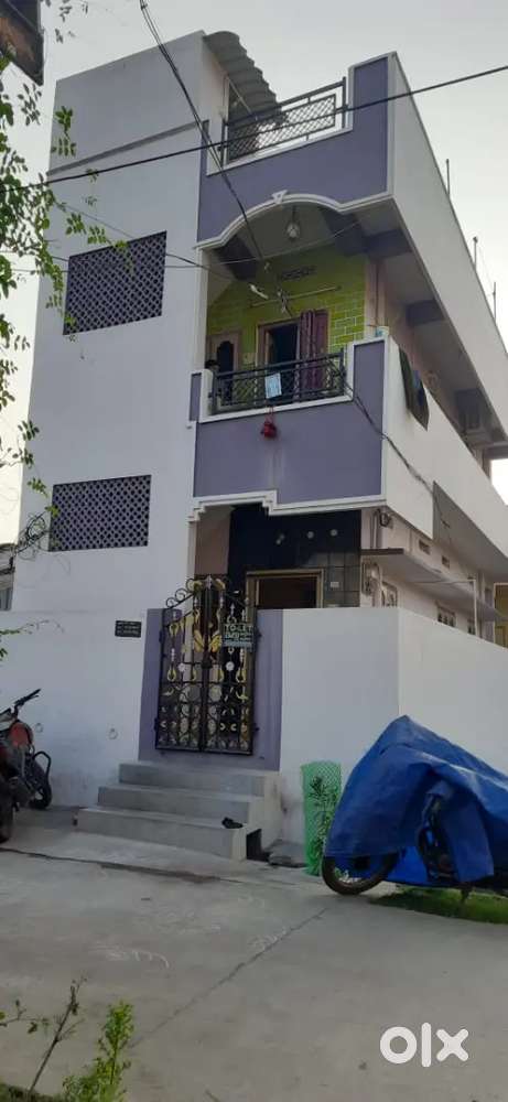 East face ground floor house with bathroom commode
