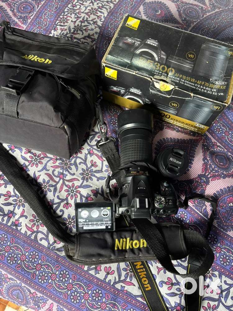 Nikon D5300 with zoom and kit lenses