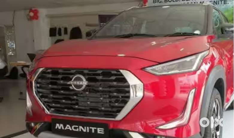 NISSAN MAGNITE RED COLOUR