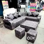 A letest corner set for the image