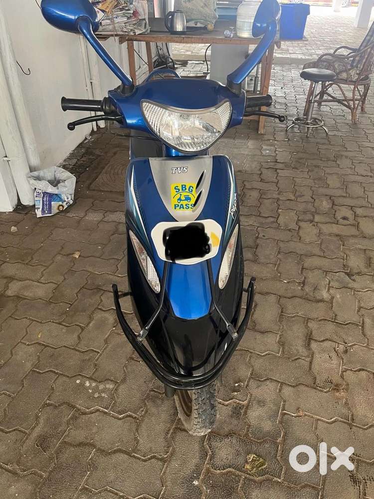 Single owner scooter. Only 12000 km.battery changed.