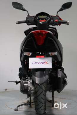 Engine: 124.8cc, single-cylinder, air-cooled, fuel-injected engine pro