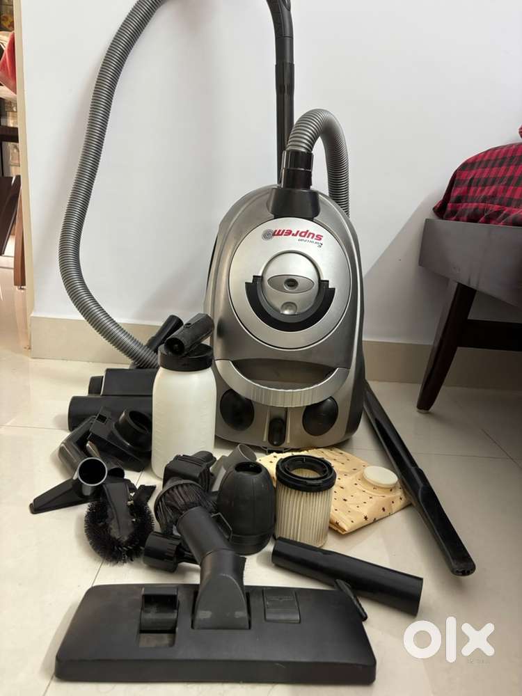 Vacuum Cleaner with all Accessories