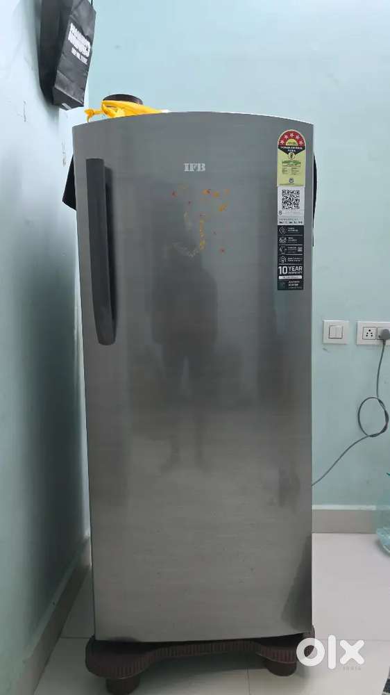 IFB 197 litres refrigerator