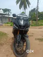 Yamaha R15 V4