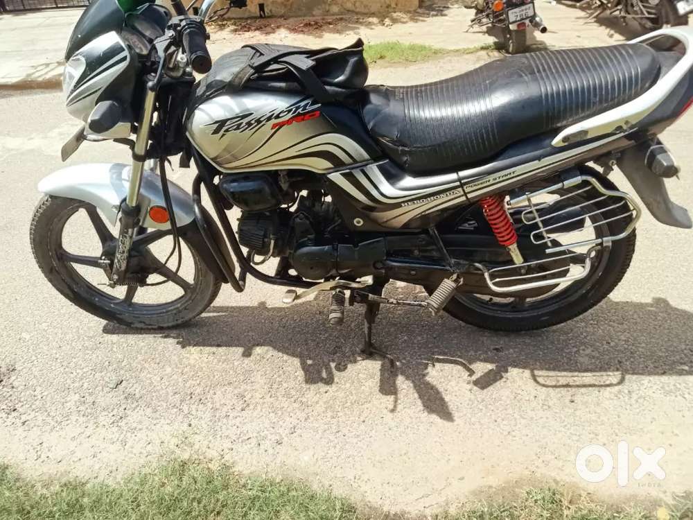 Single owner good condition self model