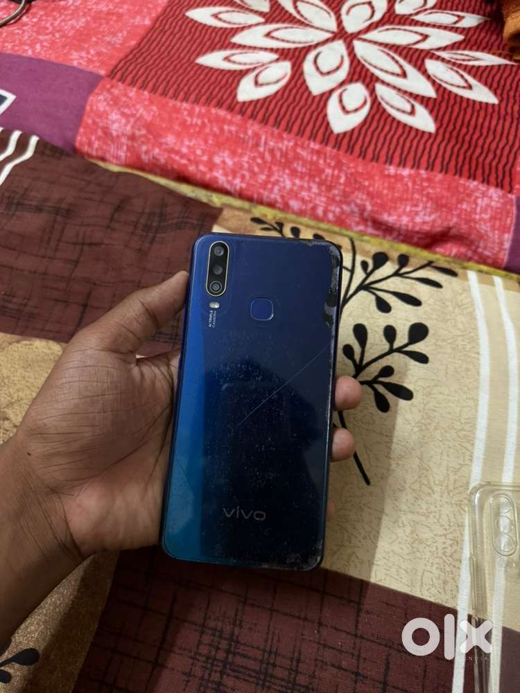 Vivo y15 blue