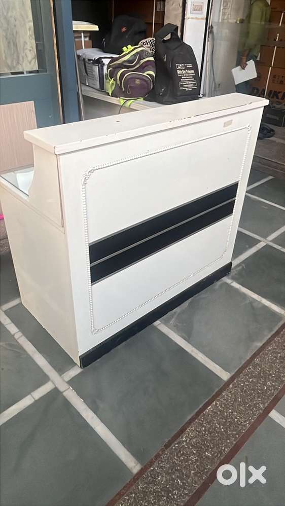 Office Table / Computer Table