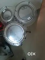 3Tom drums new  good