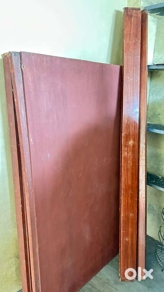 Teak wood king size bed