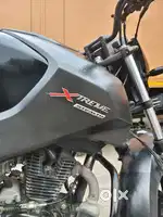 Xtream 160R stealth edition, Rarely used bike with tiptop condition.