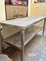 STAINLESS STEEL WORKING TABLE FOR KITCHEN