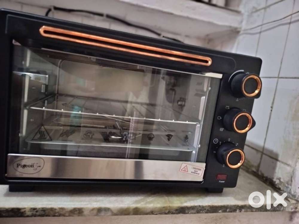 Pigeon Oven Toaster Grill (12383) 20 Liters OTG with Rotisserie, Oven