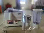 USHA

 450 W Juicer Mixer Grinder (JMG3345  2 Jars  White)