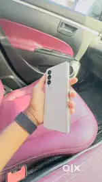 samsung fold 4 inner display off