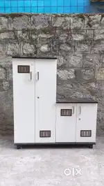 Brand new 4/4 shoe rack
